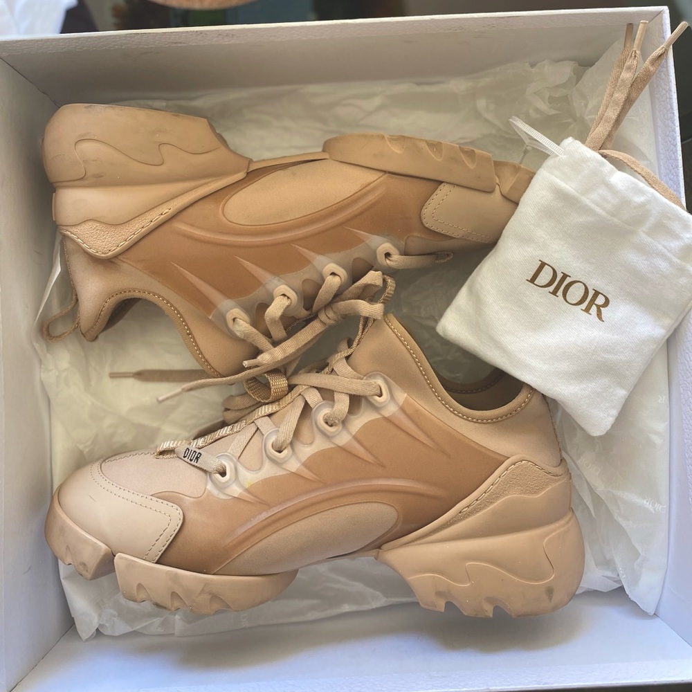 Dior Womens sneakers size 8.5